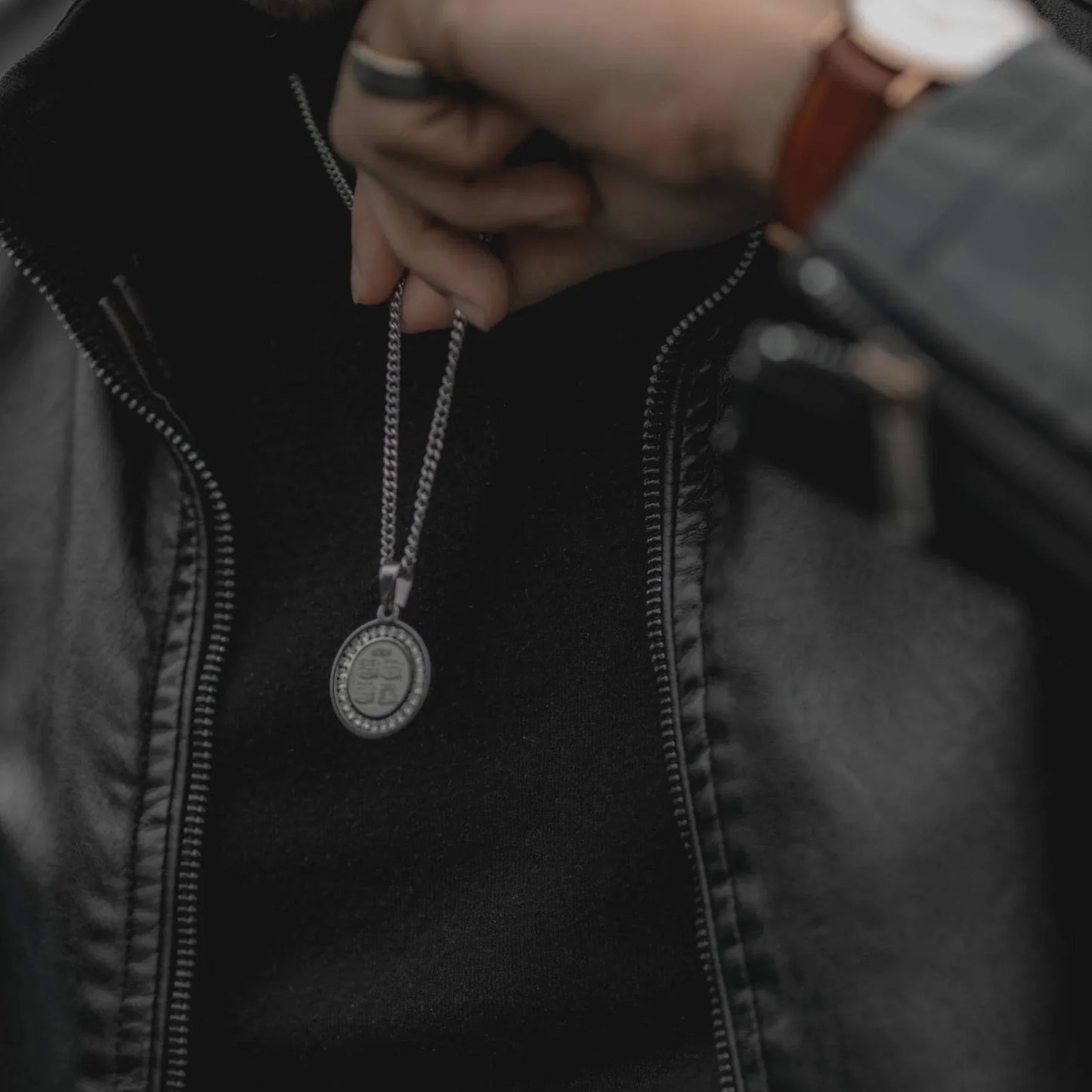 4 Qul Crystal Necklace