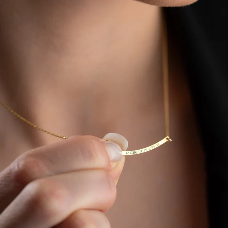 Dainty Curved Bar Necklace